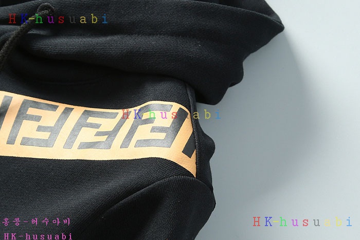 NEW 펜디 상의 신상 FD 721133