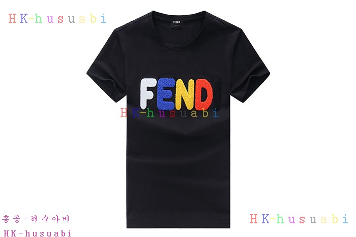 NEW 펜디 반팔티 신상 FD 721113