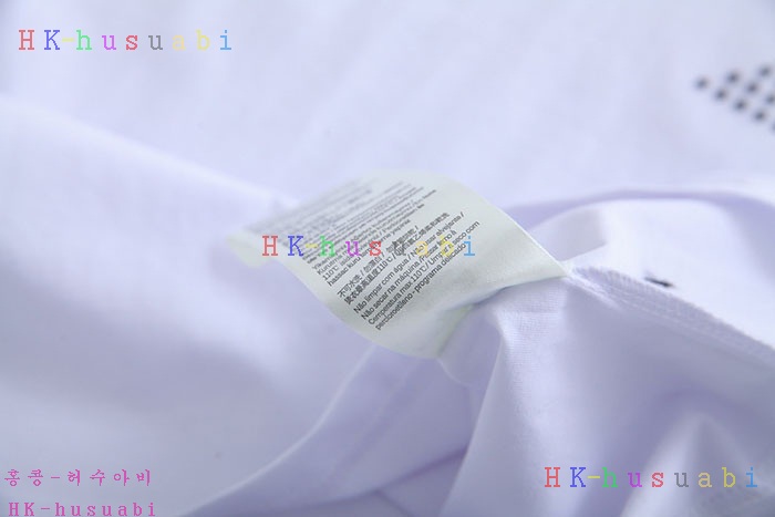 NEW 펜디 반팔티 신상 FD 721112