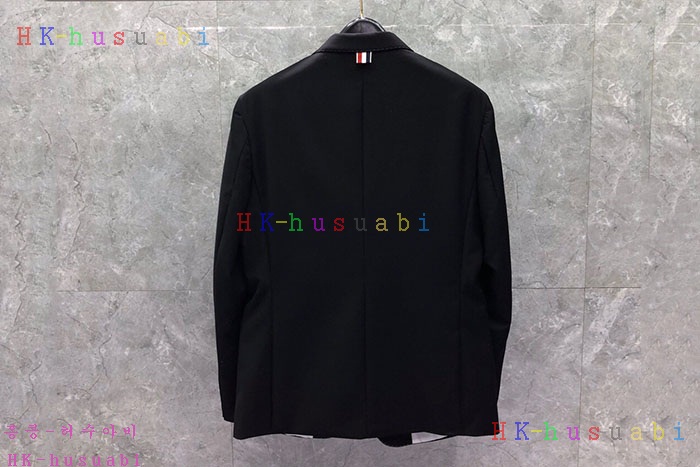 NEW 톰브라운 상의 신상 TB 473215