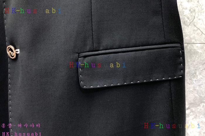 NEW 톰브라운 상의 신상 TB 473215