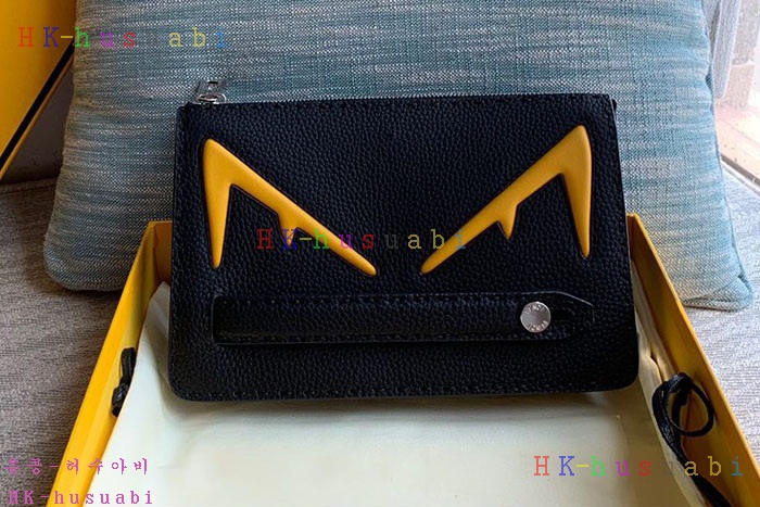 ★미러급★ 펜디 가죽 클러치 FD 258400(2컬러)
