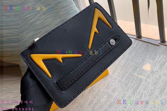 ★미러급★ 펜디 가죽 클러치 FD 258400(2컬러)