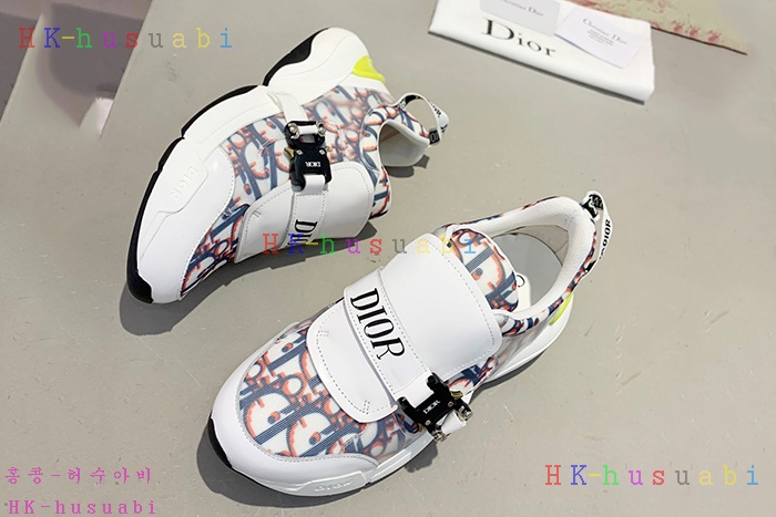NEW 디올 신발 신상 DR 735525