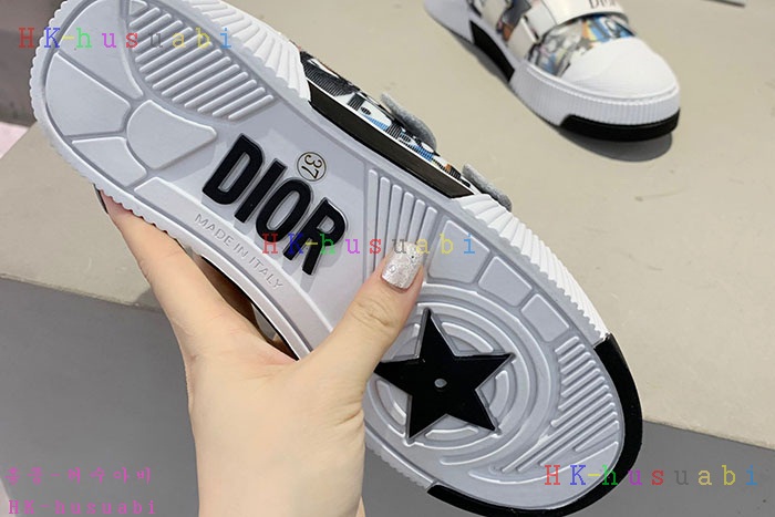 NEW 디올 신발 신상 DR 735533