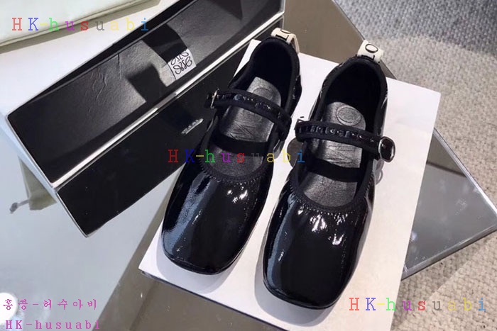NEW 로에베 신발 신상 L 4711013