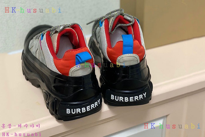 NEW 버버리 신발 신상 BB 120442