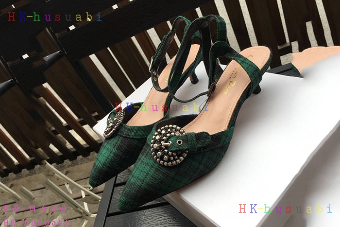 NEW 디올 신발 신상 DR 2243360