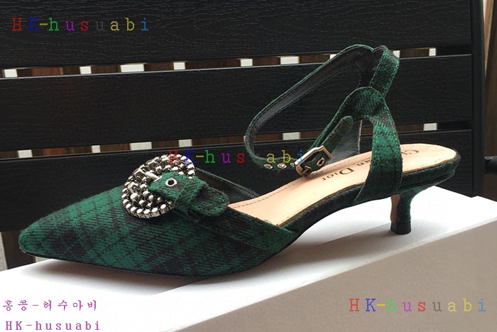 NEW 디올 신발 신상 DR 2243360