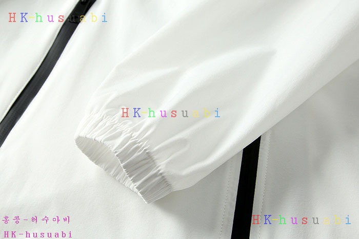 NEW 알마니 바람막이 신상 A 3254422
