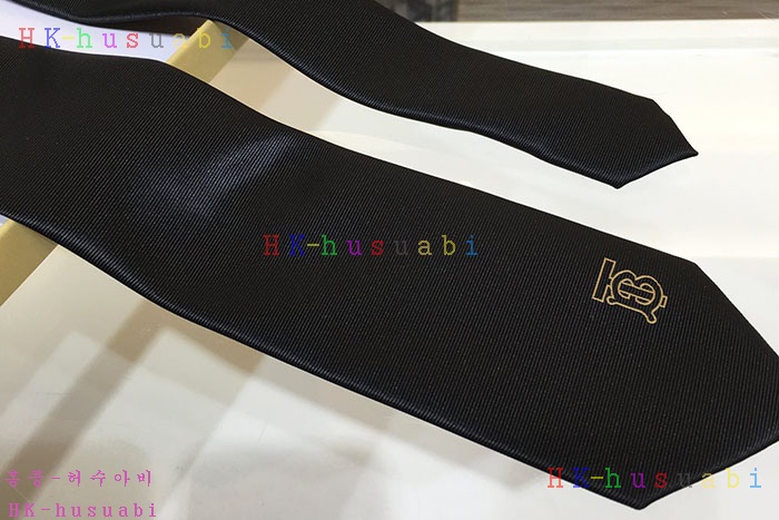 NEW 버버리 넥타이 신상 B 71401107