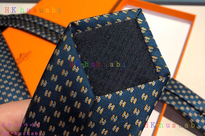 NEW 에르메스 넥타이 신상 H 7554080