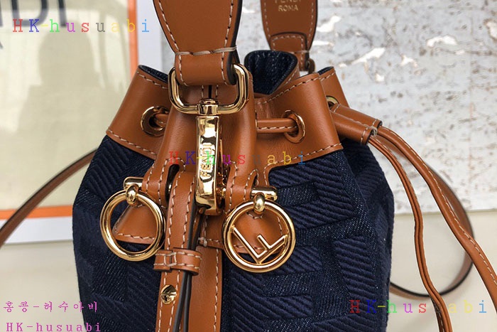 ★미러급★ 펜디 몬트레조 버킷백 FD 225810-3