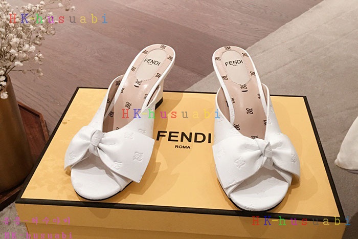 NEW 펜디 신발 신상 FD 747442