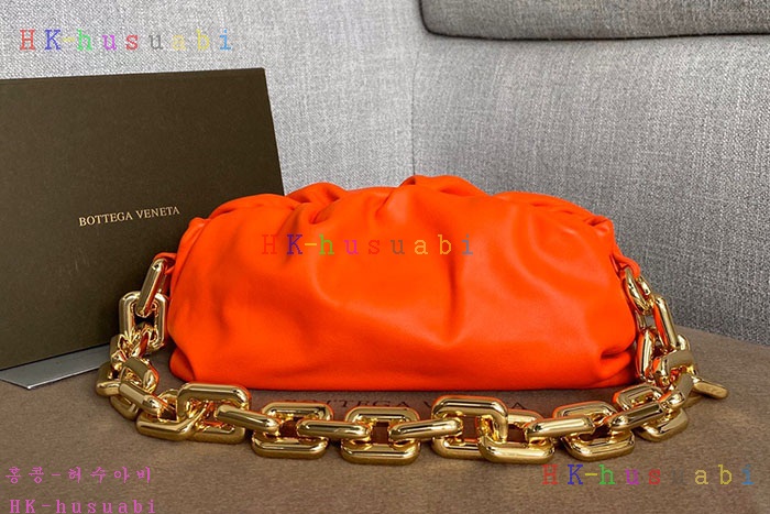 ★미러급★ 보테가베네타 체인 파우치 BV 620230-6