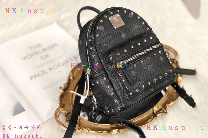 NEW 엠씨엠 백팩 신상 M 222424