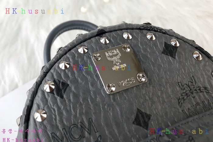 NEW 엠씨엠 백팩 신상 M 222425