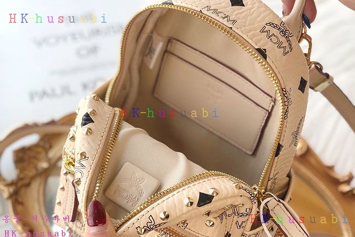 NEW 엠씨엠 백팩 신상 M 222426