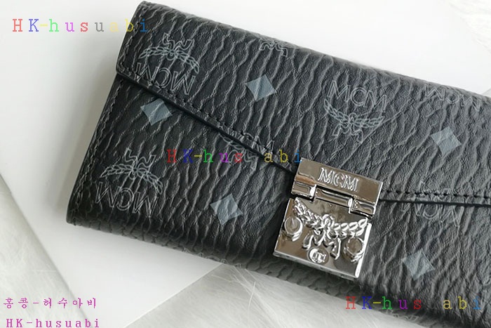 NEW 엠씨엠 숄더백 신상 M 222445