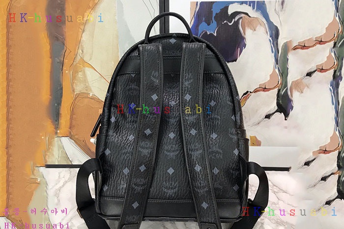 NEW 엠씨엠 백팩 신상 M 222467