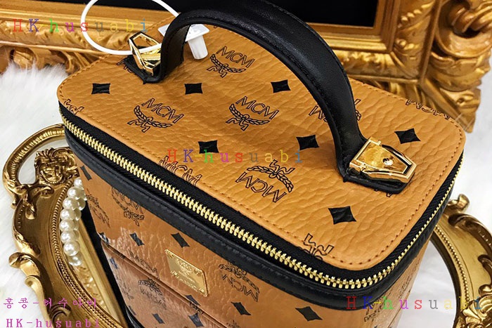 NEW 엠씨엠 토트백 신상 M 222450