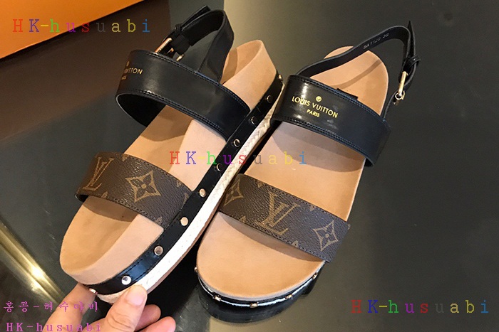 NEW 루이비통  신발 신상 LV 995730