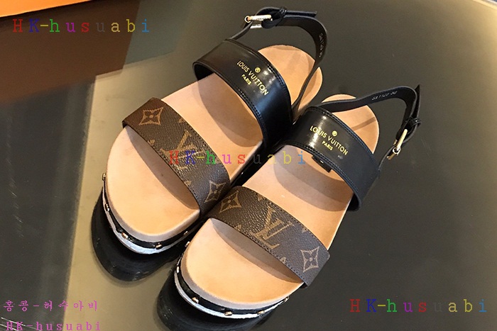 NEW 루이비통  신발 신상 LV 995730
