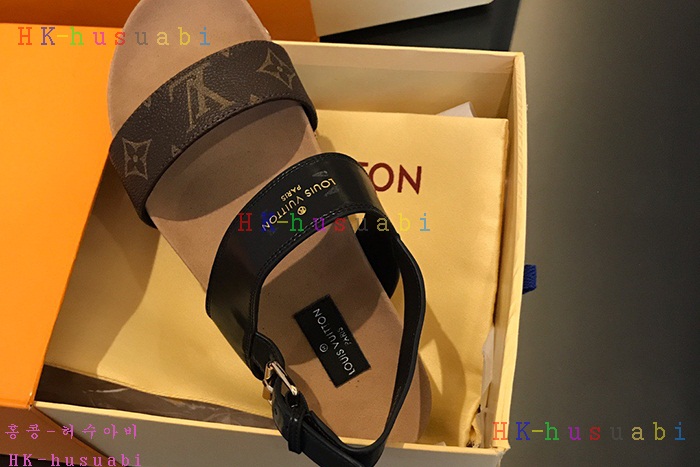 NEW 루이비통  신발 신상 LV 995730