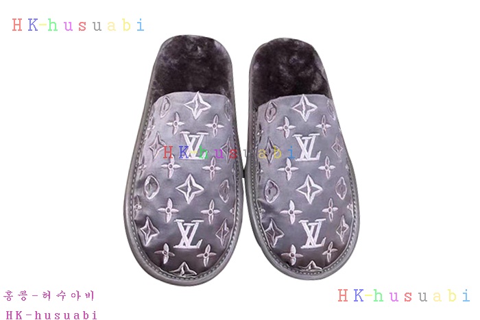 NEW 루이비통  신발 신상 LV 995740