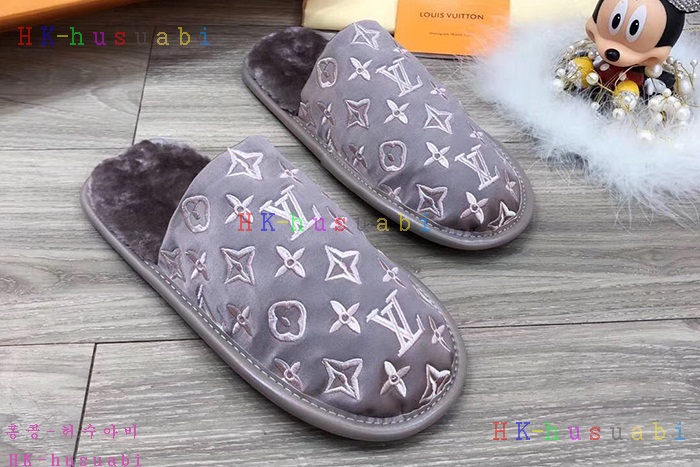 NEW 루이비통  신발 신상 LV 995740