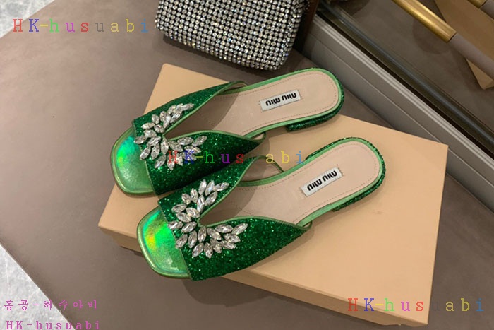 NEW 미우미우 신발 신상 M 99585220