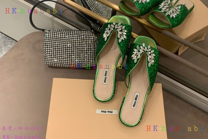 NEW 미우미우 신발 신상 M 99585220