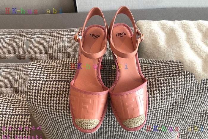 NEW  펜디 신발 신상 FD 642556