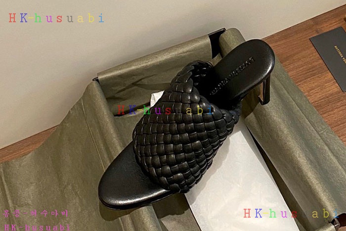 NEW 보테가베네타 신발 신상  BV  3358490