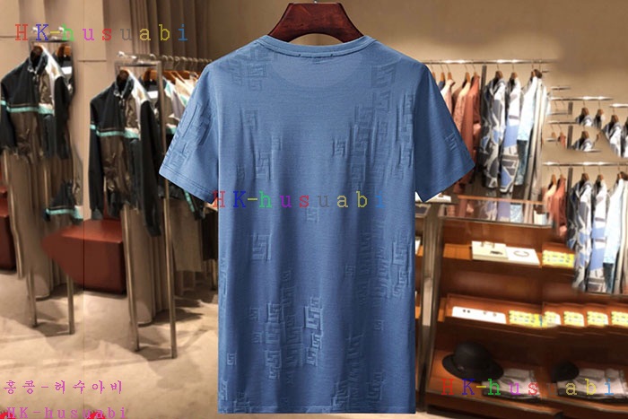NEW 펜디 반팔티 신상 FD 96525202