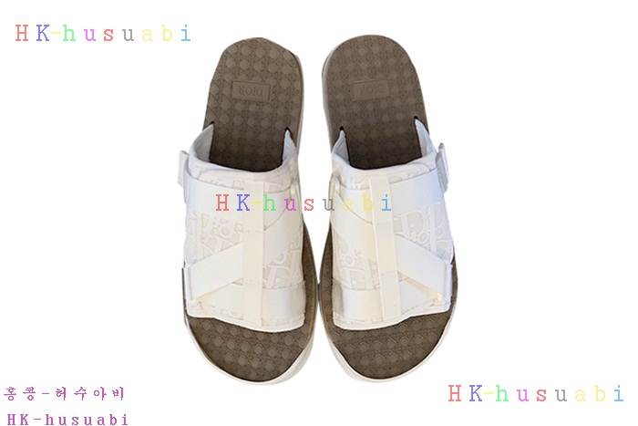 NEW 디올 신발 신상 DR 724111