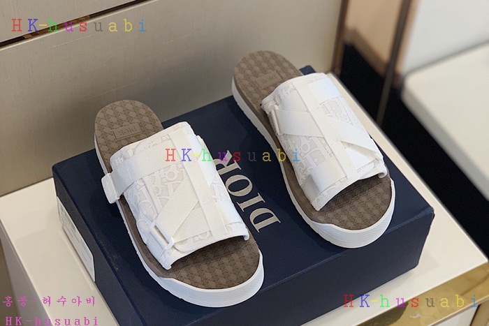 NEW 디올 신발 신상 DR 724111