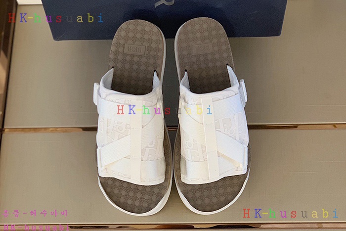 NEW 디올 신발 신상 DR 724111