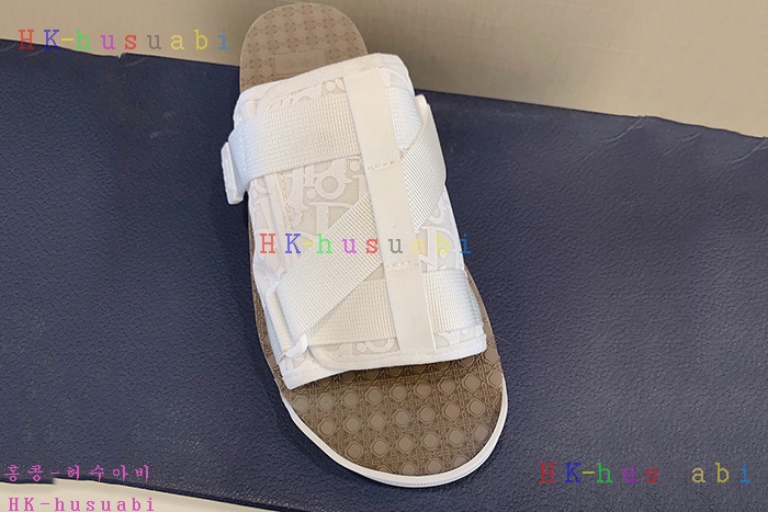 NEW 디올 신발 신상 DR 724111