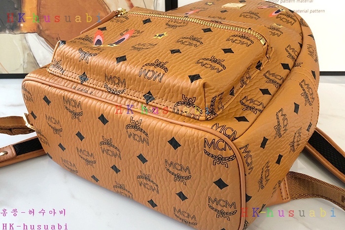 NEW 엠씨엠 백팩 신상 M 42336701