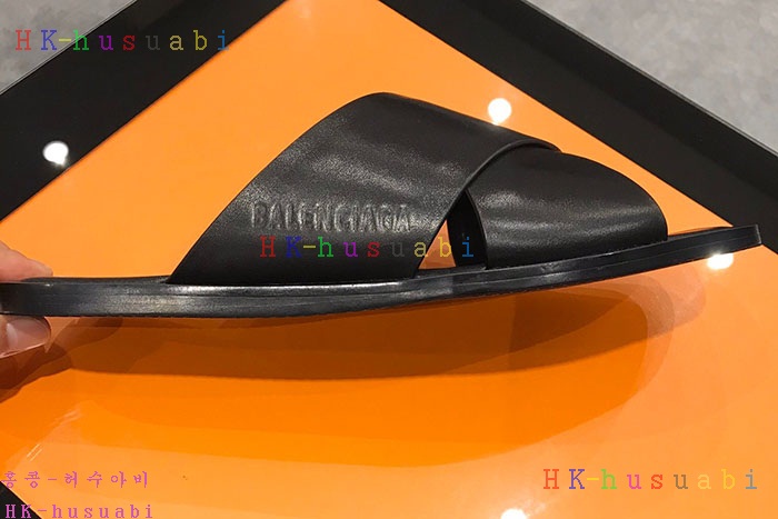 NEW  발렌시아가 슬리퍼 신상 B 333427