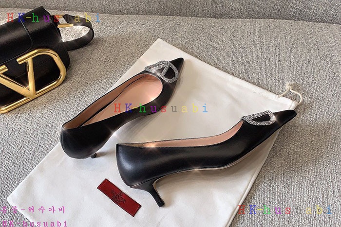 NEW  발렌티노 신발 신상 V 222410