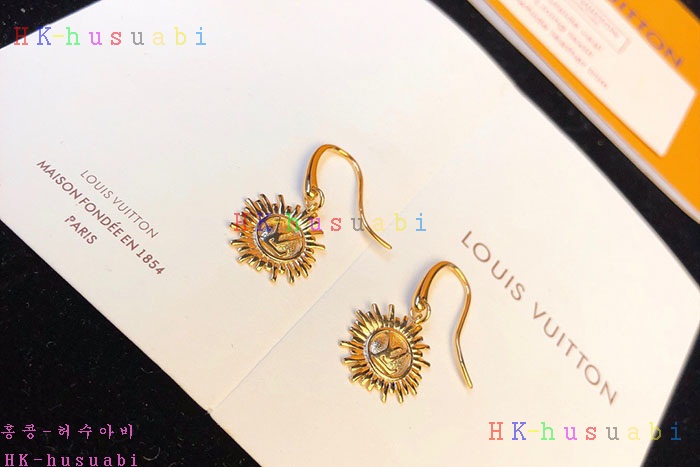 NEW 루이비통 귀걸이 신상 LV 5722105