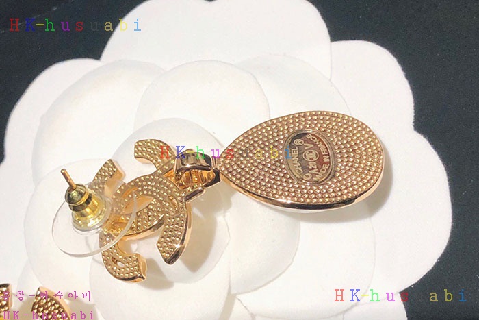 NEW 샤넬 귀걸이 신상 C 557314