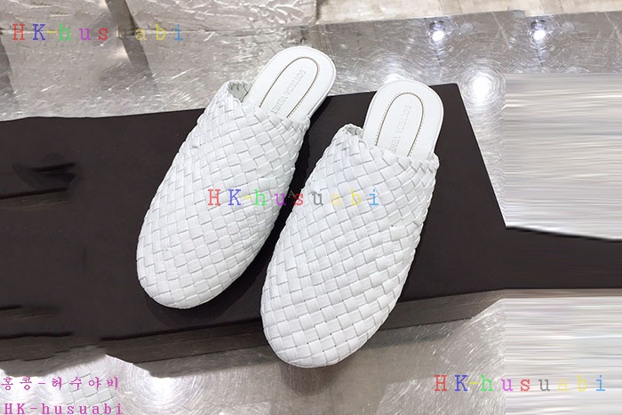 NEW 보테가베네타 여성용 슬리퍼 BV 255562