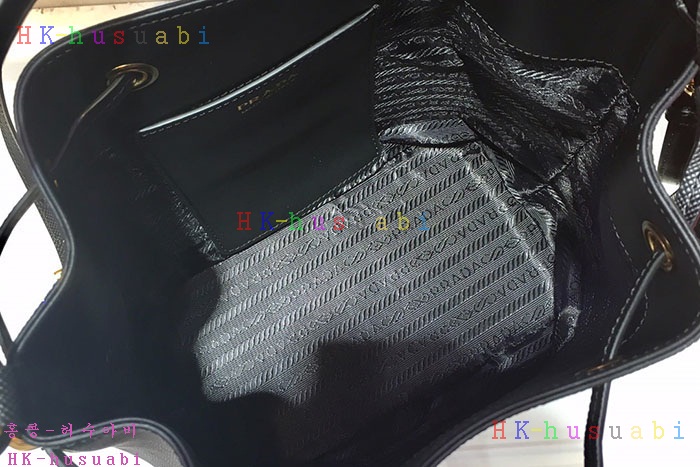 ★미러급★프라다 사피아노 버킷백 P 1BE032-3