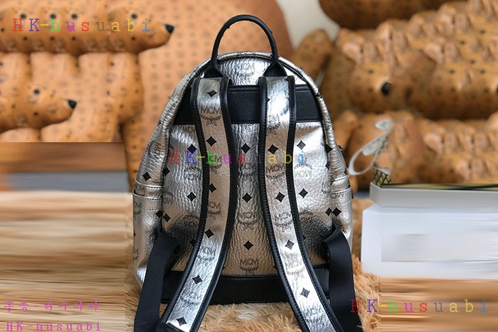 NEW 엠씨엠 백팩 신상 M 3338504