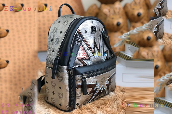 NEW 엠씨엠 백팩 신상 M 3338504
