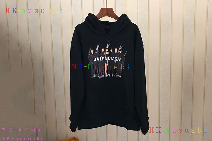 NEW 발렌시아가 후드티 신상 B2242550