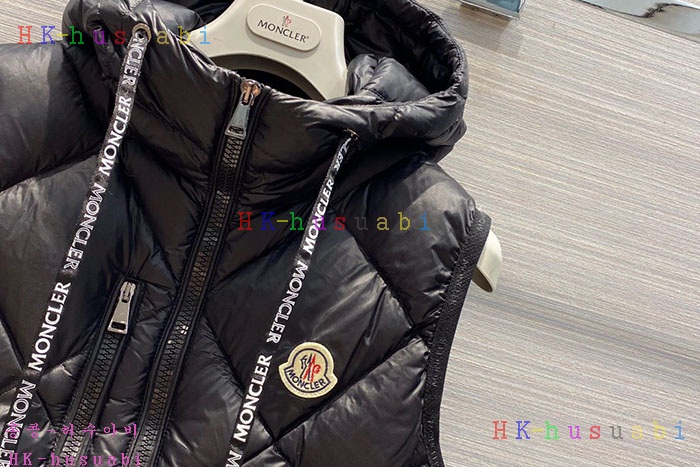 NEW 몽클레어 패딩조끼 신상 M 428887